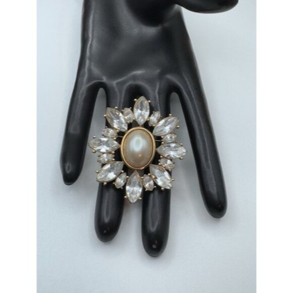 Monet Pin Brooch Star Flower Silver Tone Plastic Faux Pearl Rhinestones 2” - Picture 7 of 8